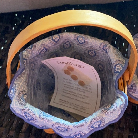 2000 & 2001 Horizon of Hope Longaberger baskets - Picture 3 of 5